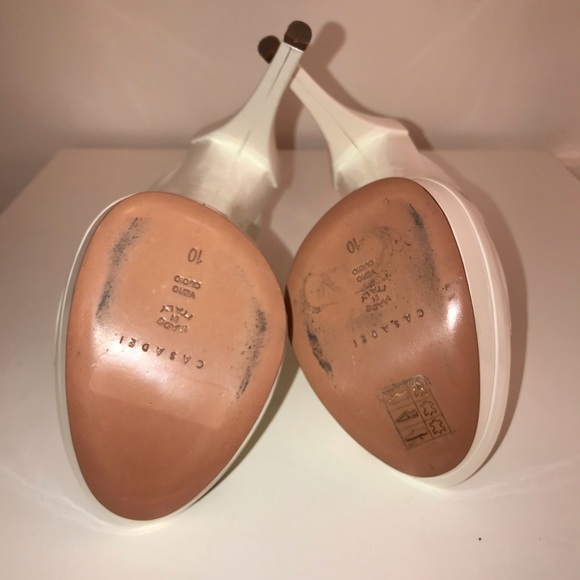 CASADEI WHITE PATENT CRISS CROSS SANDALS - Picture 5 of 5